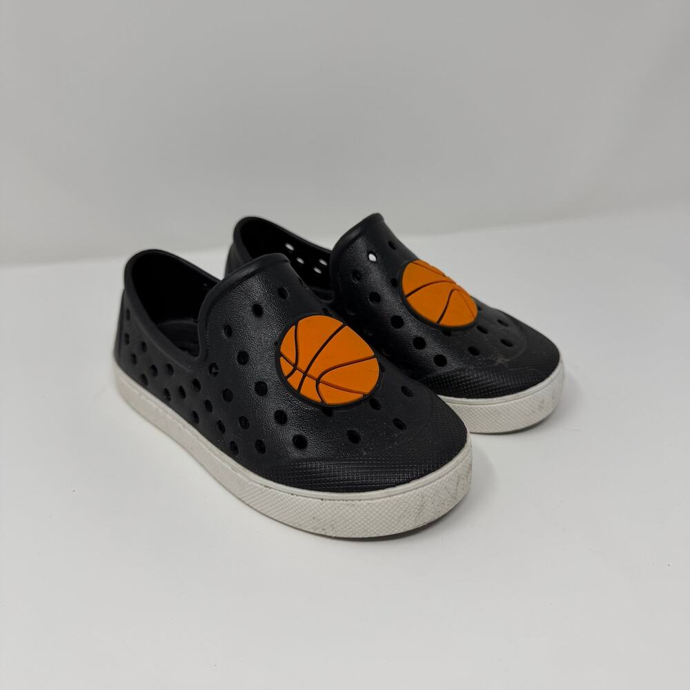 Old Navy Kids Basketball Charm Slip On Water Shoes